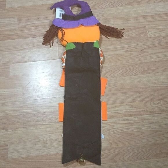 NWT Spooky Happy Halloween Door Hang - Picture 5 of 7
